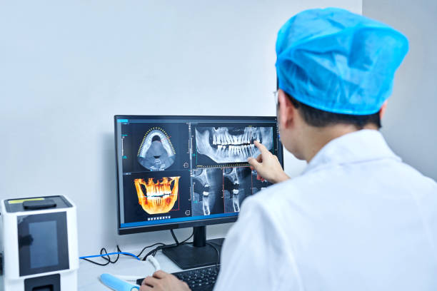 Best Weekend Emergency Dentist in Santa Venetia, CA